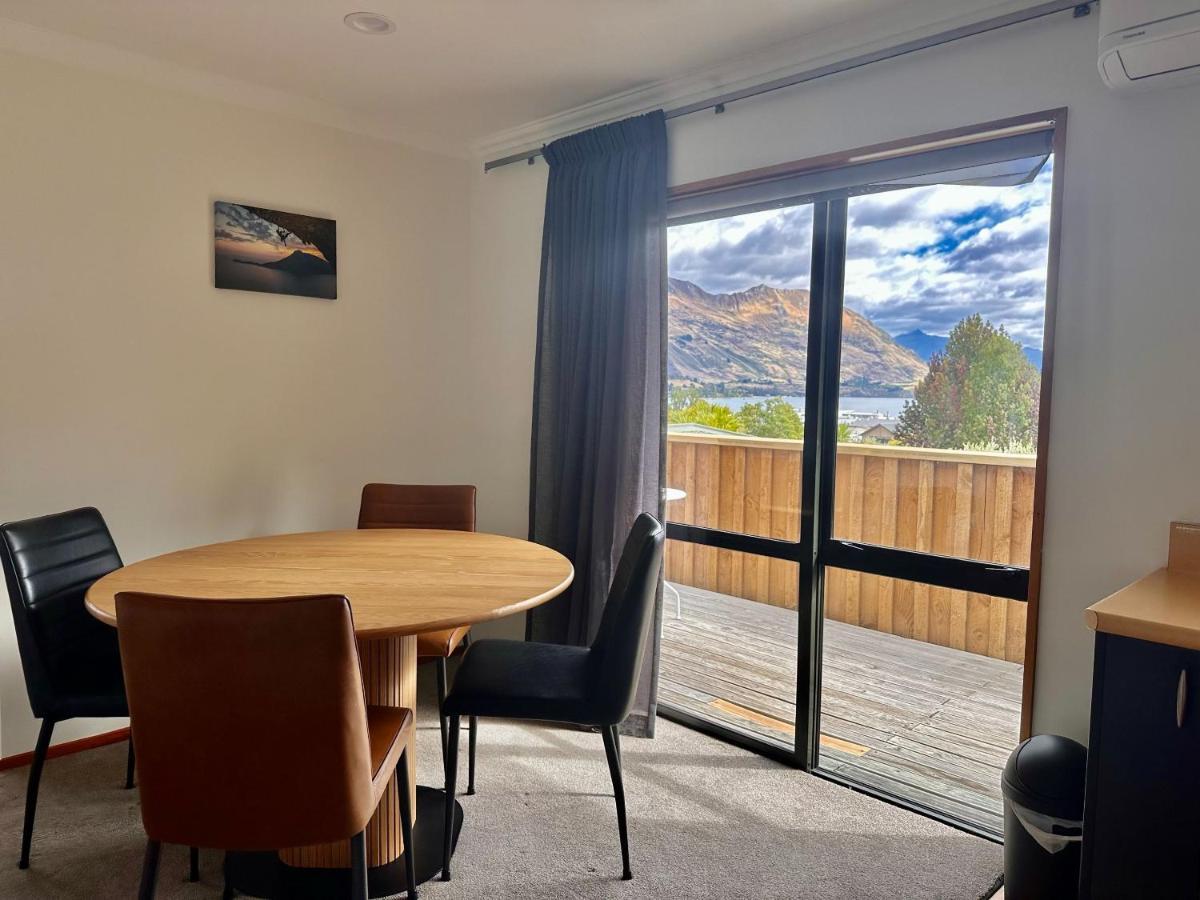 Wanaka Springs Lodge Экстерьер фото