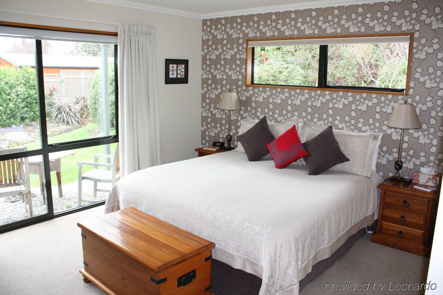 Wanaka Springs Lodge Экстерьер фото